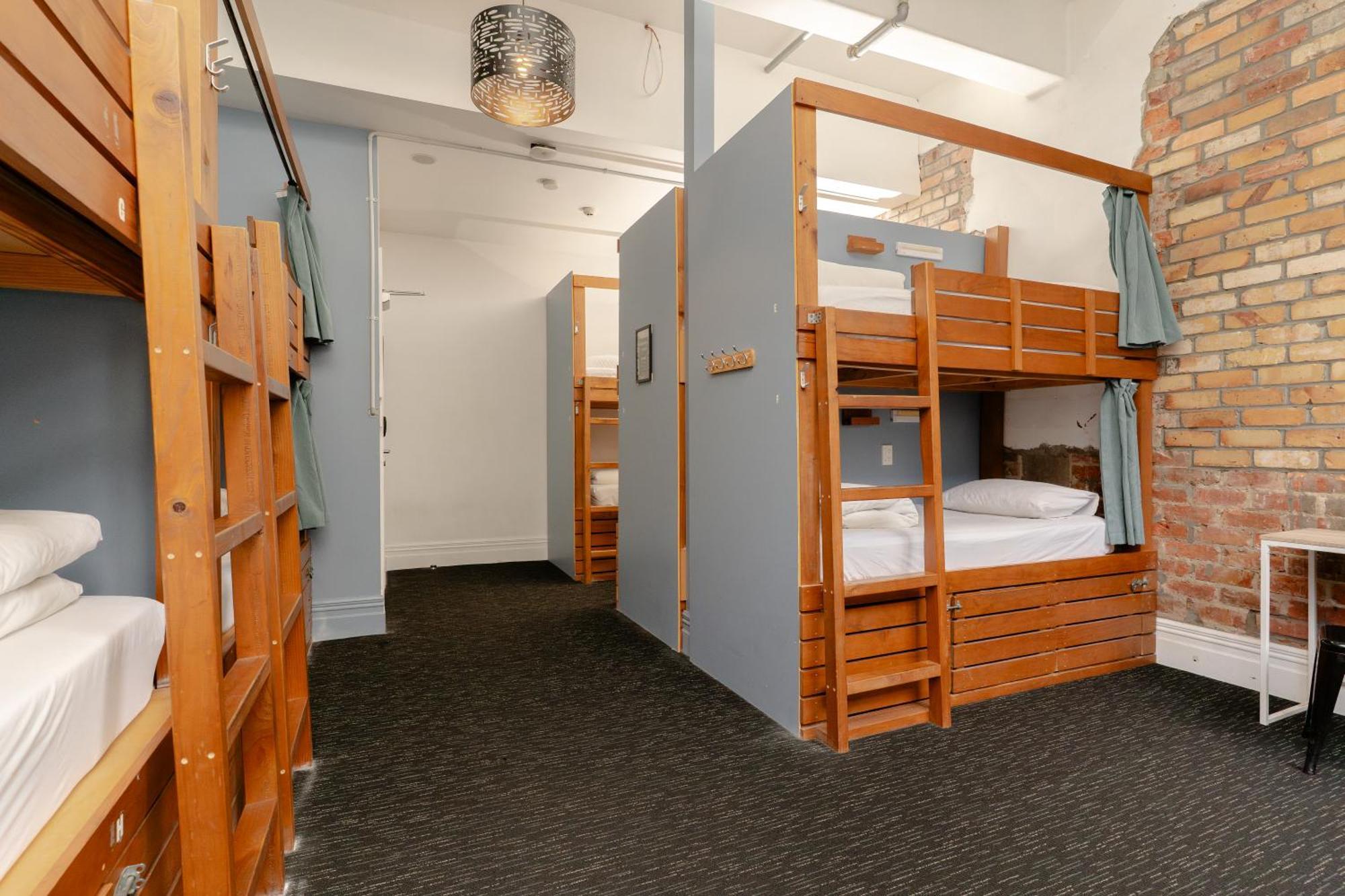 Haka House Auckland K'Road Hostel Exterior photo